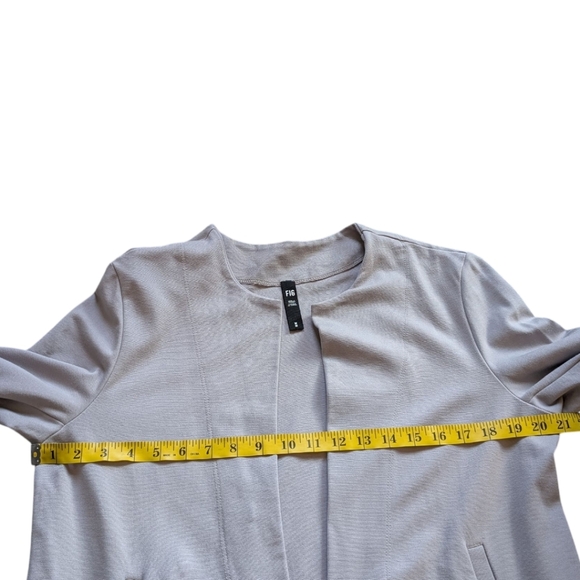 Fig Trailhead Blazer Career Effortless Professional Mature Women M Grey Pockets - Picture 13 of 14